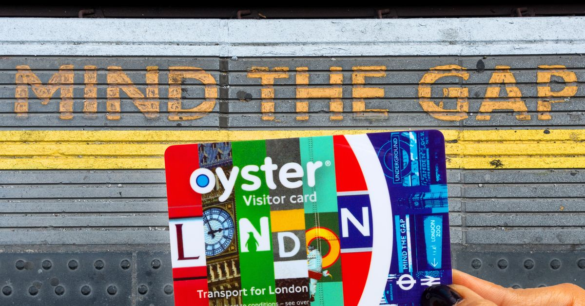 How to Get an Oyster Card in London