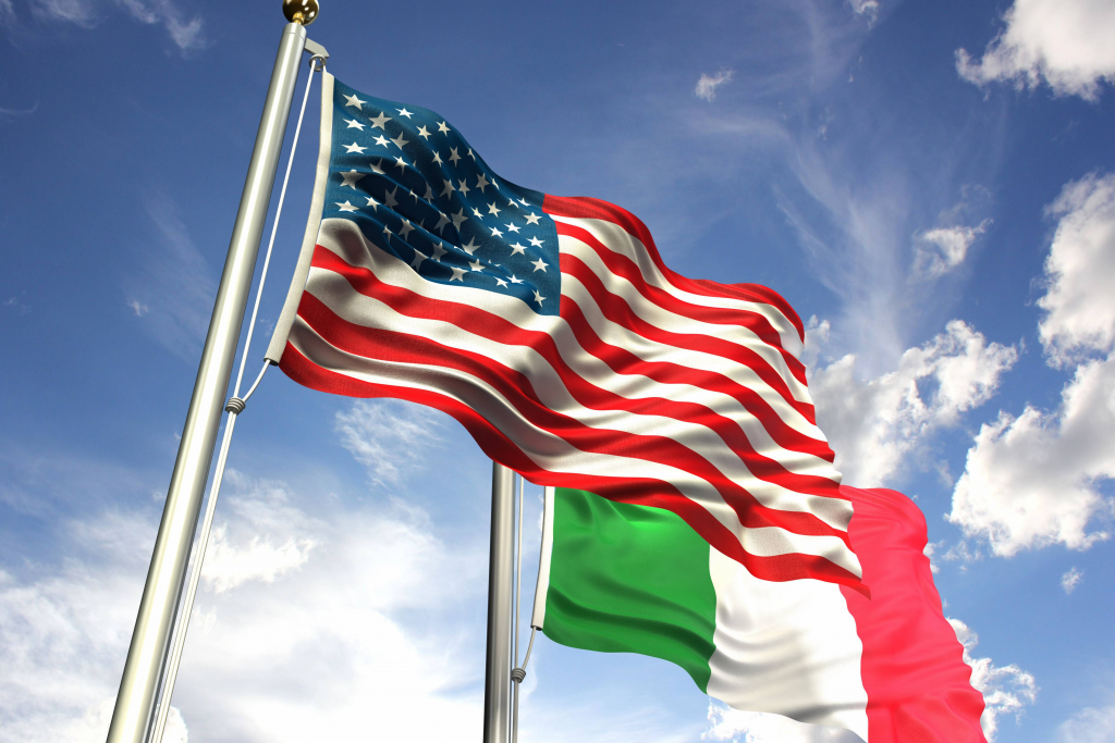 us and italian flags